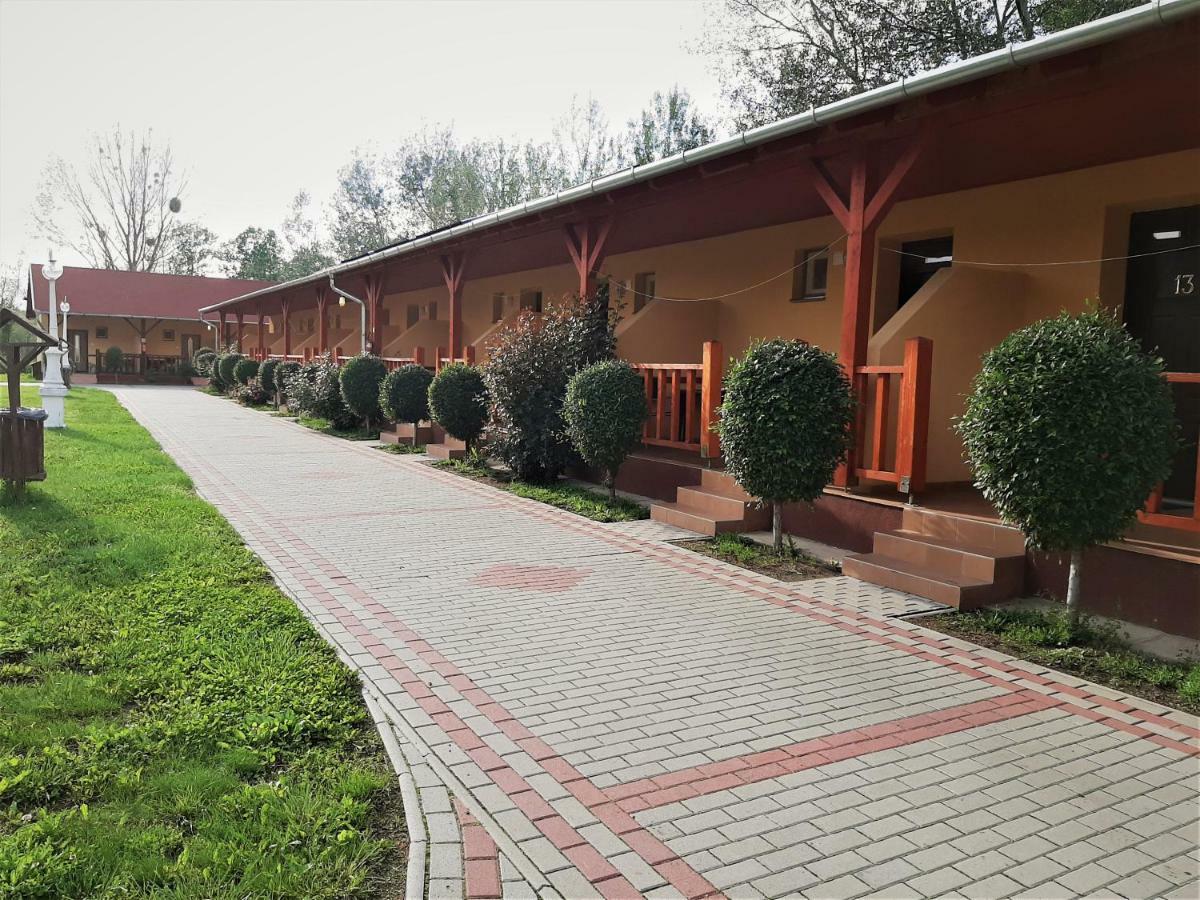 Ligetalja Termal Hotel Peneszlek Zewnętrze zdjęcie