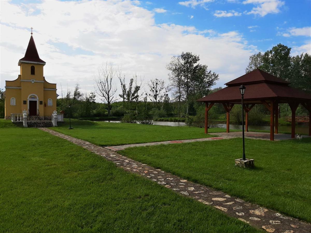 Ligetalja Termal Hotel Peneszlek Zewnętrze zdjęcie