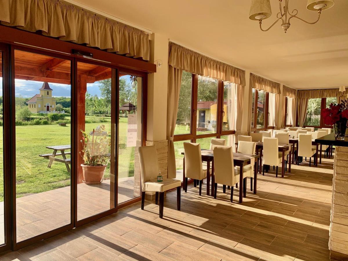 Ligetalja Termal Hotel Peneszlek Zewnętrze zdjęcie
