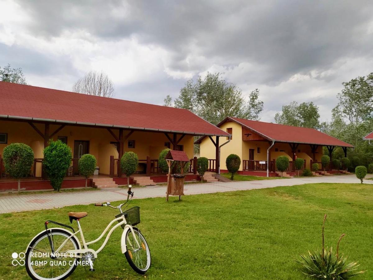 Ligetalja Termal Hotel Peneszlek Zewnętrze zdjęcie